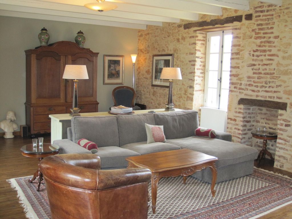 Le salon après rénovation