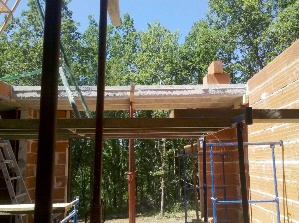 Vue depuis l'entrée, pendant les travaux